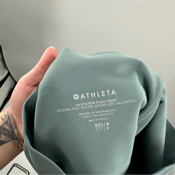 Athleta Salutation High Rise Tight Bali Green - Picture 8 of 9